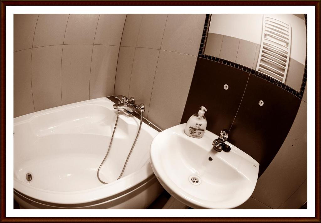 Apartamenty I Studia Herbarium Krakow Room photo